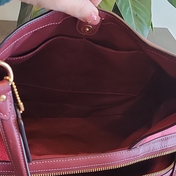 Coach Candy Apple Red Leather Bag - Picture 10 of 16